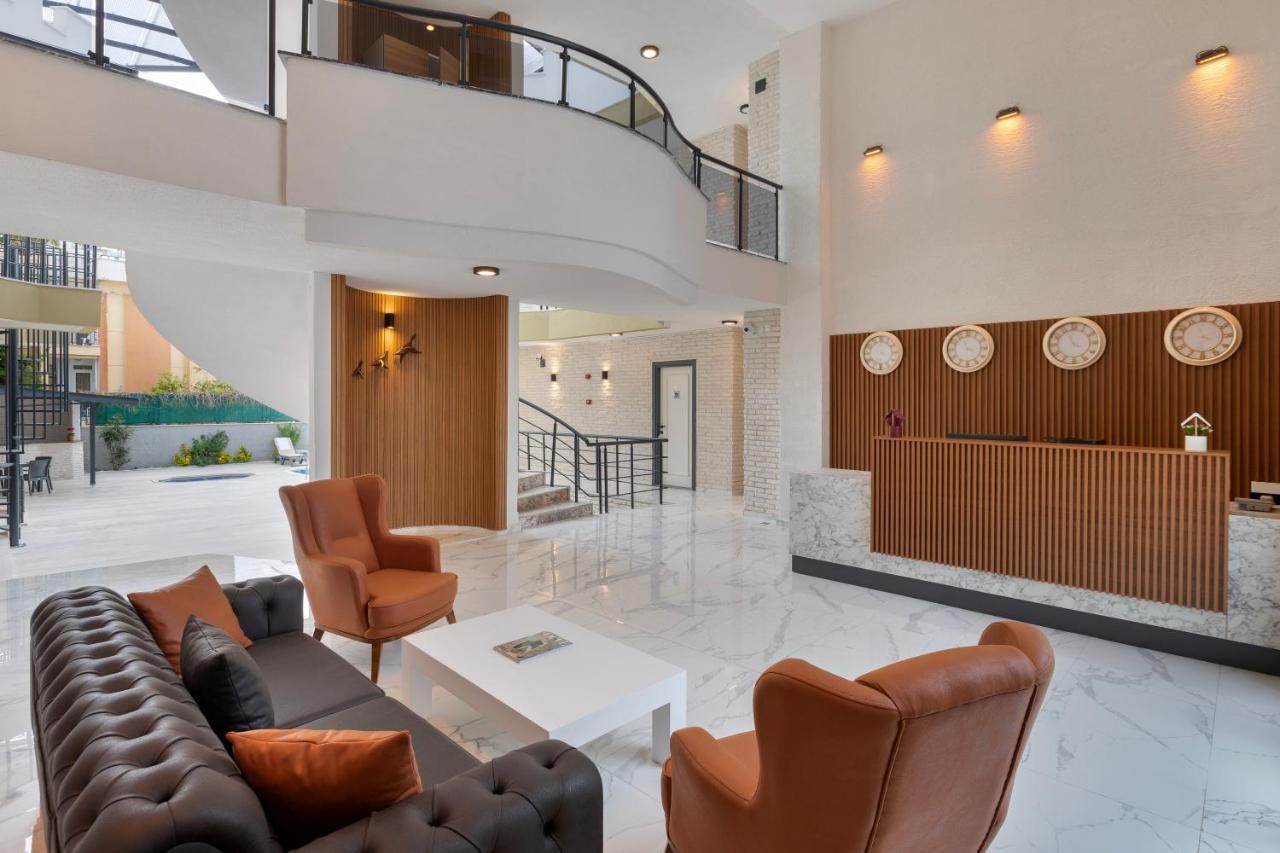 Perlo Hotel เกเมร์ ภายนอก รูปภาพ