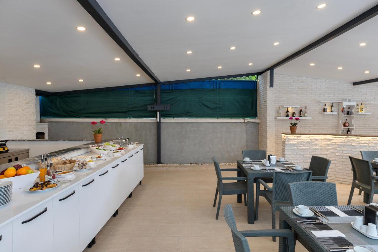 Perlo Hotel เกเมร์ ภายนอก รูปภาพ