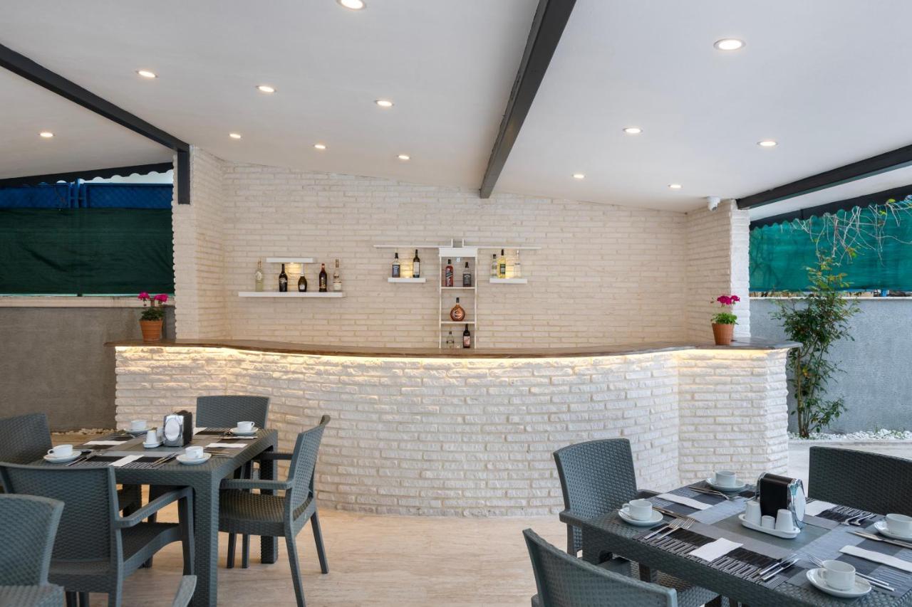 Perlo Hotel เกเมร์ ภายนอก รูปภาพ